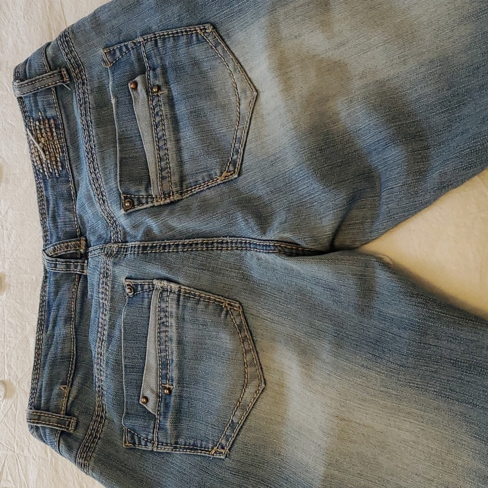 Jeans - Picture 7 of 8